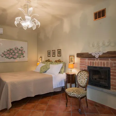 Ca' Frescòt Bed & Breakfast Casorzo