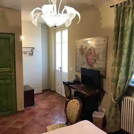 Ca' Frescot Bed & Breakfast Casorzo